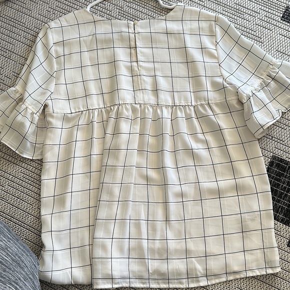 Loft Top - Picture 6 of 6